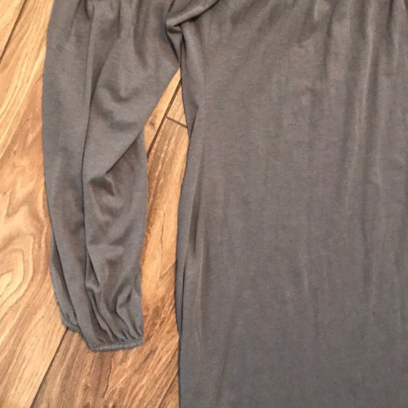 Dress - Picture 3 of 4